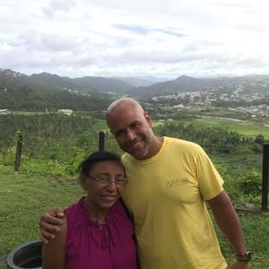 Meet your Posher, Ana